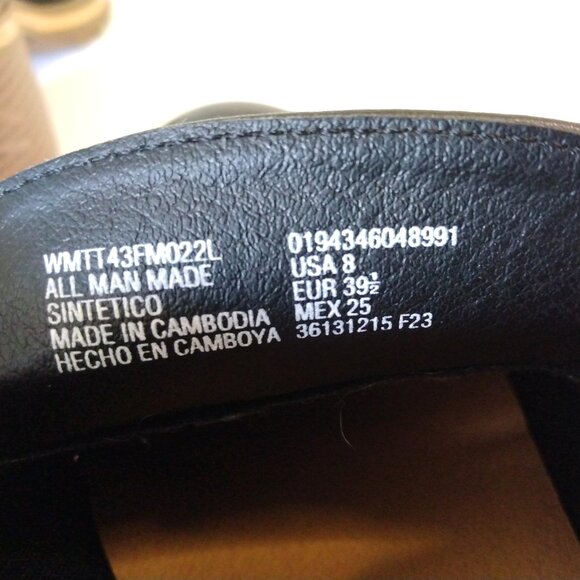 Time and Tru Black Block Heel Slip On Loafers with Gold Accents Size 8 - Picture 7 of 7